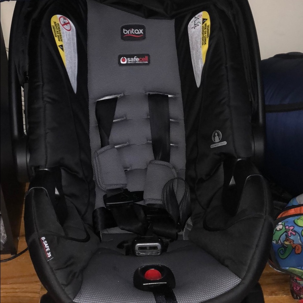 Baby Car seat - gently used